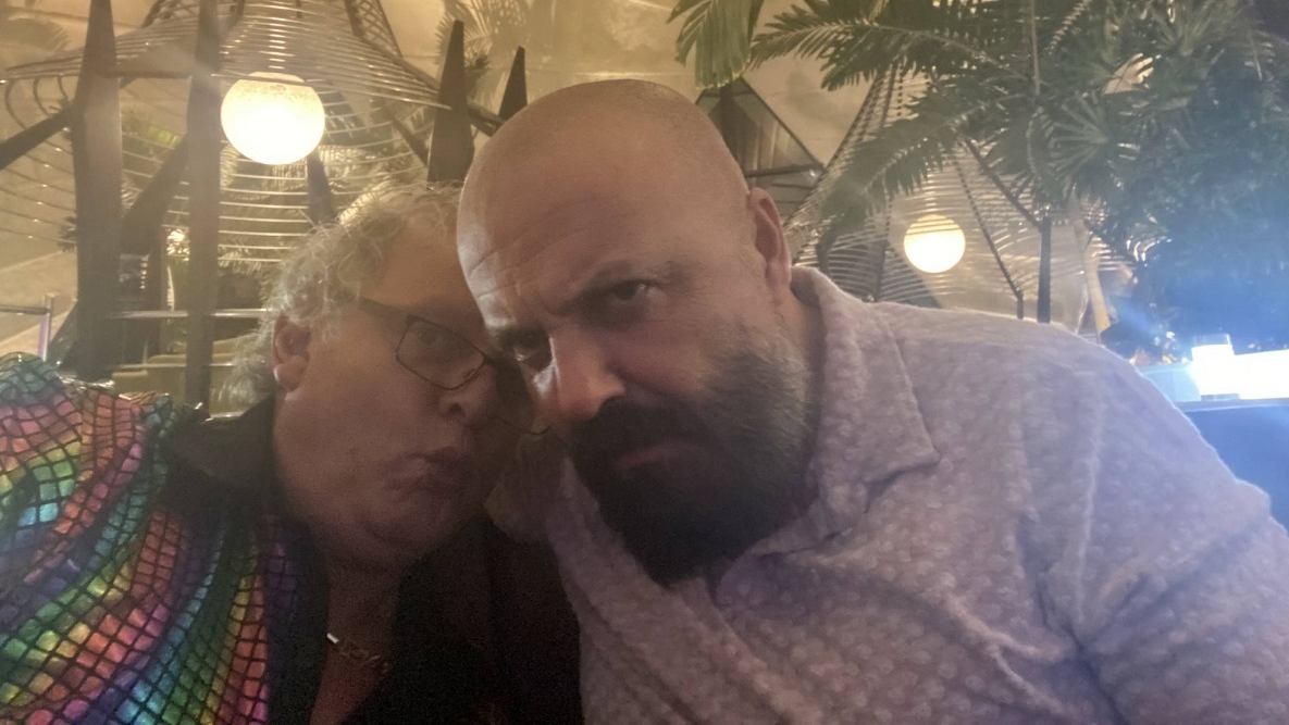 Mama lui Leonard Miron, decizie dură după ce a aflat despre orientarea sexuală a fostului prezentator: “Eram de 14 ani cu Miguel”