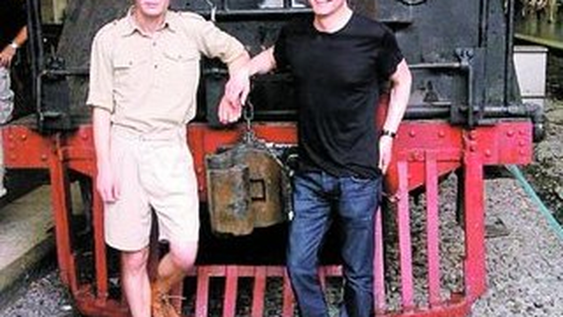 Figurantii din noua pelicula a lui Colin Firth, tinuti fara apa si mancare 13 ore! Sclavi pe platourile de filmare