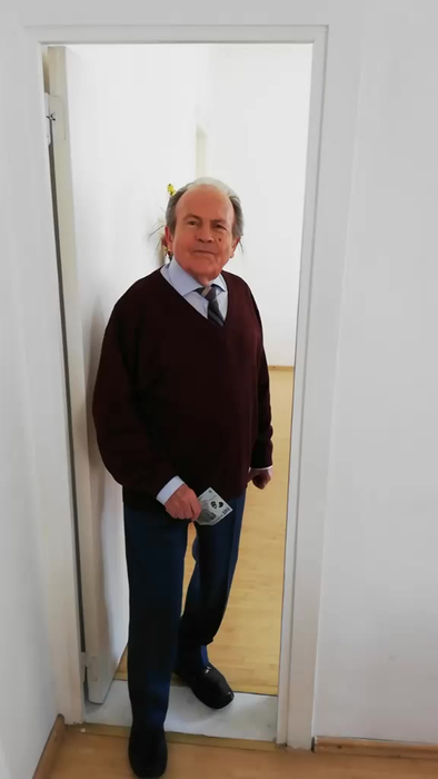 Cel mai viral bătrânel de pe TikTok e din România! Ce face pentru mii de like-uri e ireal