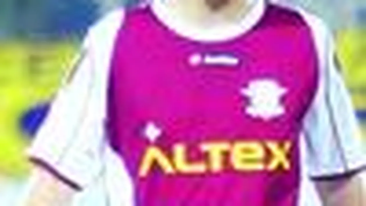 Poli Il vrea pe Zicu