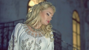 Si-a amanat luna de miere pentru a face ASTA! CANCAN.ro a aflat ce surpriza pregateste Maria Constantin
