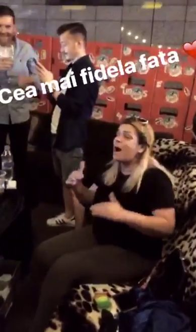 Cum a petrecut Dana Marijuana, după ce s-a aflat că tatăl ei a murit!
