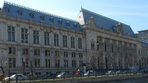 Un avocat bucurestean a intrat in greva foamei pentru ca Baroul ii interzice exercitarea profesiei!
