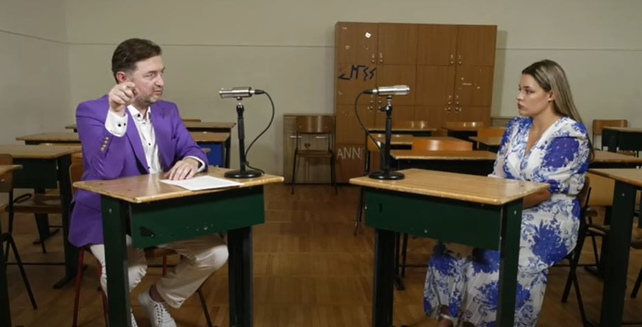 Ce ar modifica Raluca Alexandru, eleva care a luat 10 la BAC, în sistemul de învătământ. Dezvăluiri în podcastul ALTCEVA cu Adrian Aretene