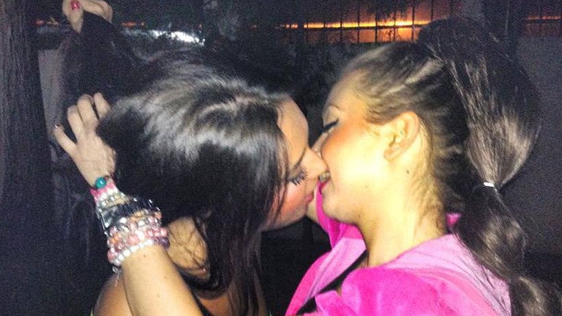 Le mai tii minte pe surorile lesbiene? Roller Sis au inceput anul cu o adevarata tragedie! Vezi de ce au plans in hohote