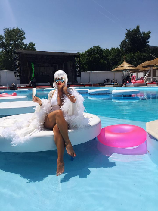 Anda Adam, schimbare radicală de look! Cum arată acum vedeta