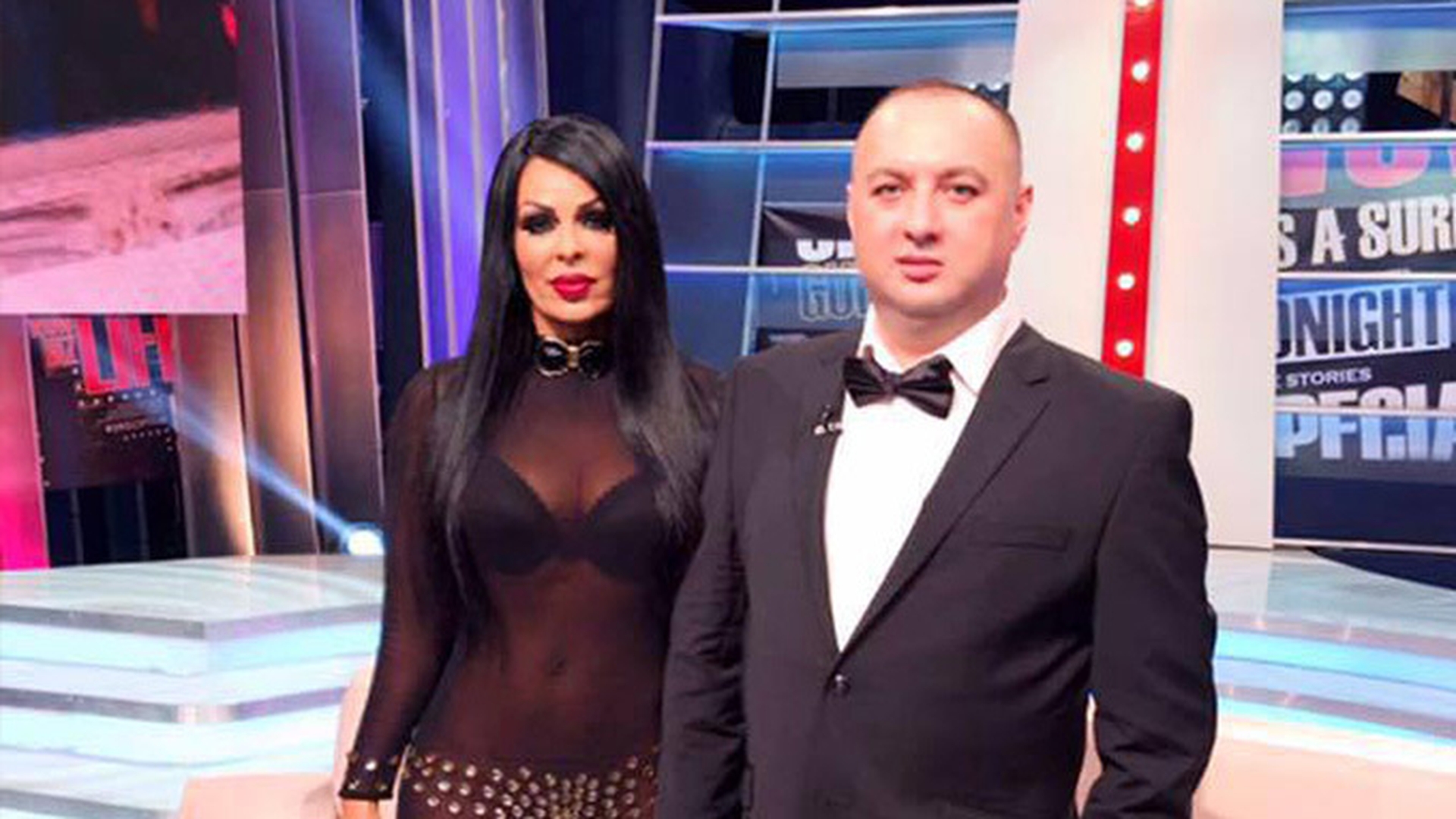 LEO de la STREHAIA i-a făcut soţiei sale o surpriză colosală! Ce i-a dăruit DANEI de Moş Nicolae