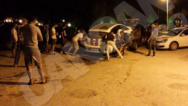 Sigur regreta ca n-a tras frana de mana! O masina a cazut in lacul Mogosoaia si…Vezi ce s-a intamplat