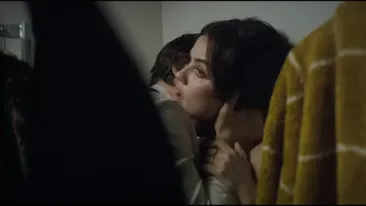 Filmul de pe Netflix care i-a cucerit pe români. A ajuns rapid în topuri, iar povestea te ține cu sufletul la gură