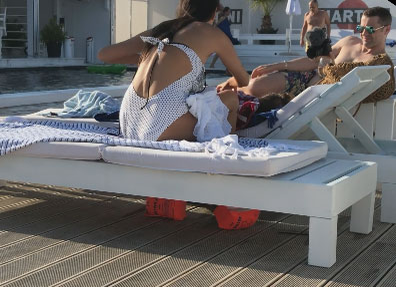 Adi Sînă și Anca Serea au fost la Mamaia împreună cu cei trei copii pe care îi au împreună