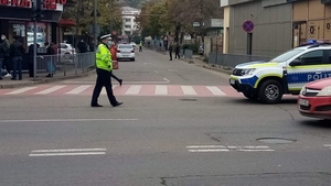 Panică în Bârlad! Autoritățile au fost sesizate în legătură cu prezența unei valize suspecte. A intervenit Serviciul Pirotehnic al SRI