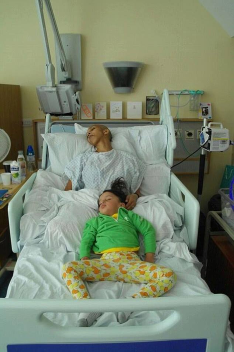 Indira Jayasuriya, mama - eroină care a luptat pentru a-şi aduce pe lume fiul