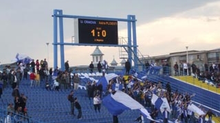 La Craiova renaste fotbalul? Zece fotbalisti de la Alro Slatina s-au oferit sa joace gratis pentru Universitatea!