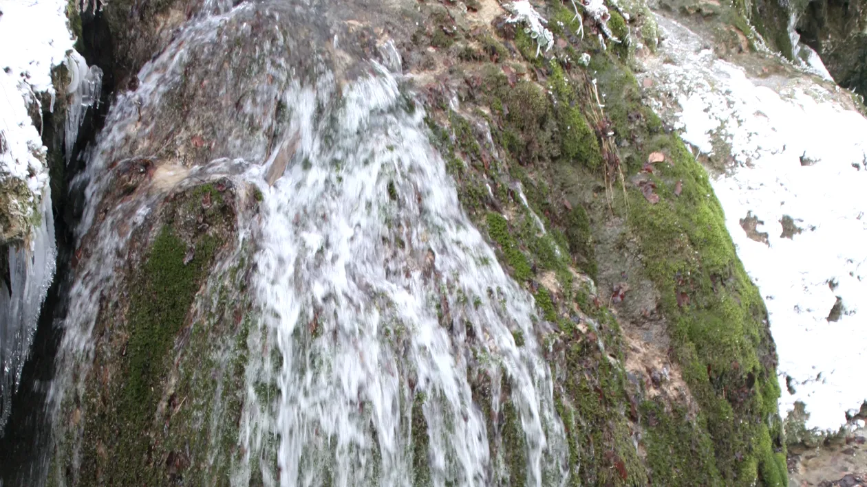 Primarul din Anina habar nu are ca cea mai frumoasa cascada din lume e la el in comuna! „Vorbiti serios? Ar trebui sa facem ceva!