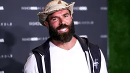 Regele Instagramului, scos pe ușa din dos! Dan Bilzerian spune că tatăl său i-a furat imperiul