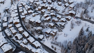 Prognoza meteo azi, 5 ianuarie 2026. Iarna nu cedează: România, sub nori și precipitații. Zonele în care vor crește temperaturile