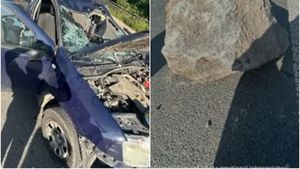 Mașina în care se afla politicianul George Botizan a fost strivită de un bolovan. S-a intervenit în regim de urgență, bărbatul a fost găsit inconștient