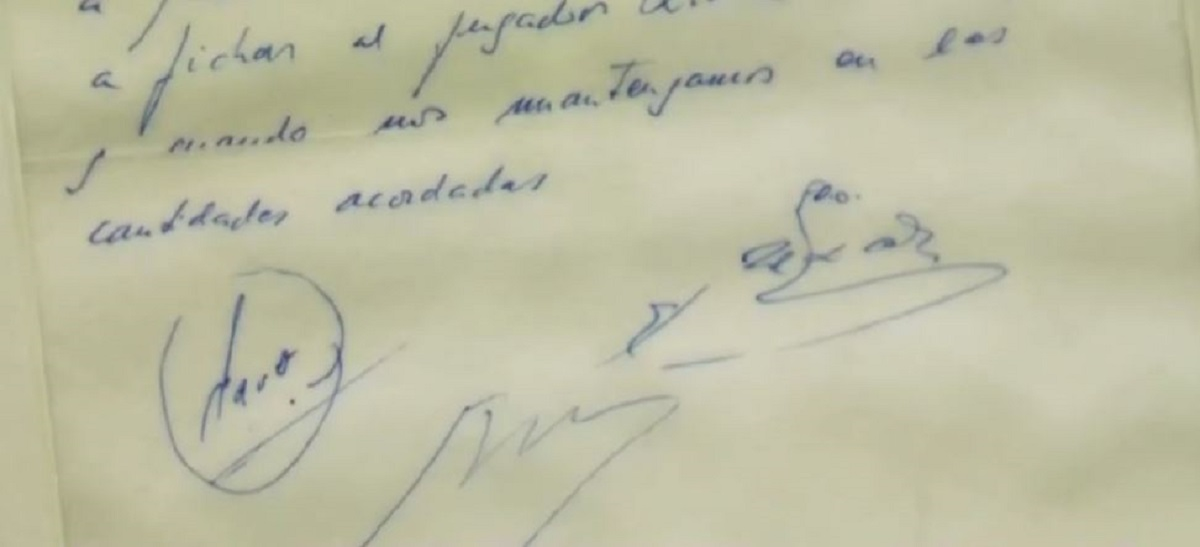 Cel mai scump șervețel din lume a fost semnat de Lionel Messi/ sursă foto: captură video