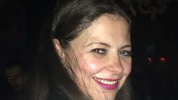 Rita, ce s-a intamplat? Astea-s haine de-mbracat? Ce tinuta cel putin dubioasa a ales designerul pentru o vizita la alt designer