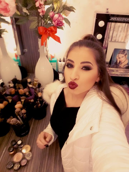 „Prinţesa de Aur“ îşi încearcă norocul în Marea Britanie, după ce a fost eliminată de la „X Factor“ România. Iată ce a anunţat: „Mă mândresc…“