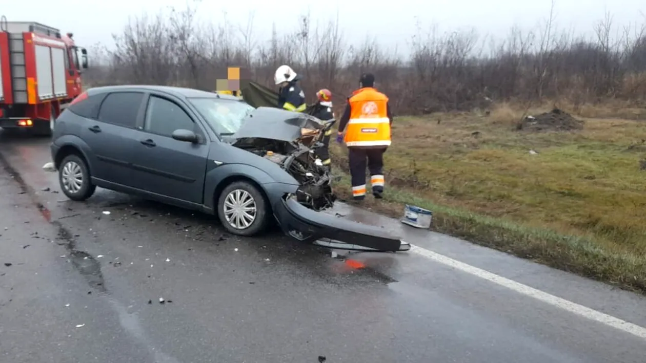 Accident mortal pe DN2A. Medicii nu au putut să salveze toate victimele