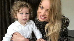 Valentina Pelinel, prima reacţie după ce s-a spus că-l va face tată pentru a opta oară pe Cristi Borcea