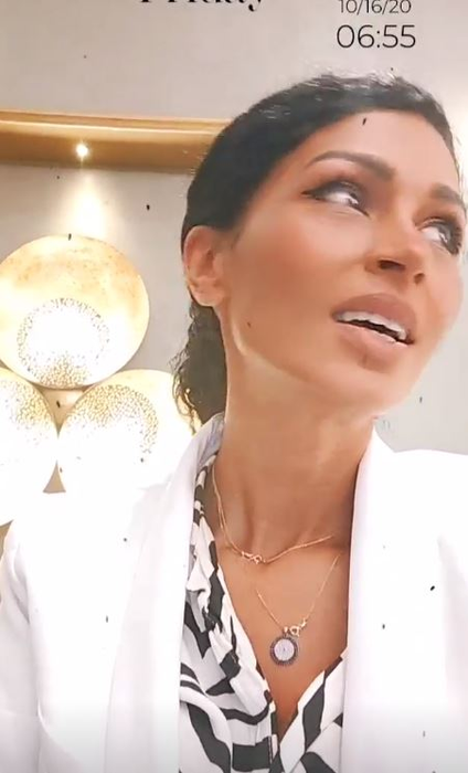 Majda Aboulumosha și-a făcut lifting mamar o clinică din Turcia. Ce s-a întâmplat după operația delicată: “Au venit peste 10 asistente”