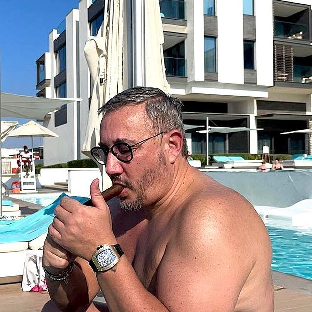 Noua iubită a lui Joshua Castellano a dat lovitura de 100.000 de euro! Milionarul italian i-a facut un super cadou partenerei sale, iar CANCAN.RO are toate detaliile!