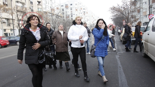 Cu ea se iubea Alina Dobrin? Cele doua handbaliste acuzate de lesbianism au fost astazi la Judecatoria Sectorului 6