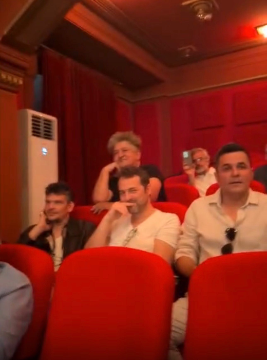Revedere istorică după 30 de ani! Tudor Chirilă, Cove, Medeea Marinescu și Andrei Aradits s-au întors în băncile facultății