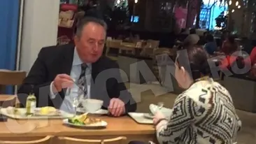 Milionarul Murfatlar înnebuneşte în arest. Adriana Săftoiu a ieşit la masă cu un coleg de partid!