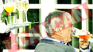 Democratii beau de sting