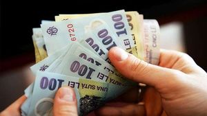 Bani de la stat. Care români vor beneficia de sumele acordate