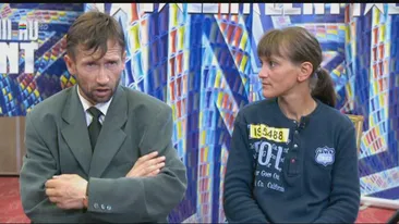Cel mai ciudat cuplu de la Românii au talent! El şi-a făcut părul ca să arate ca Fuego, ea a cântat ca Nicoleta Guţă!