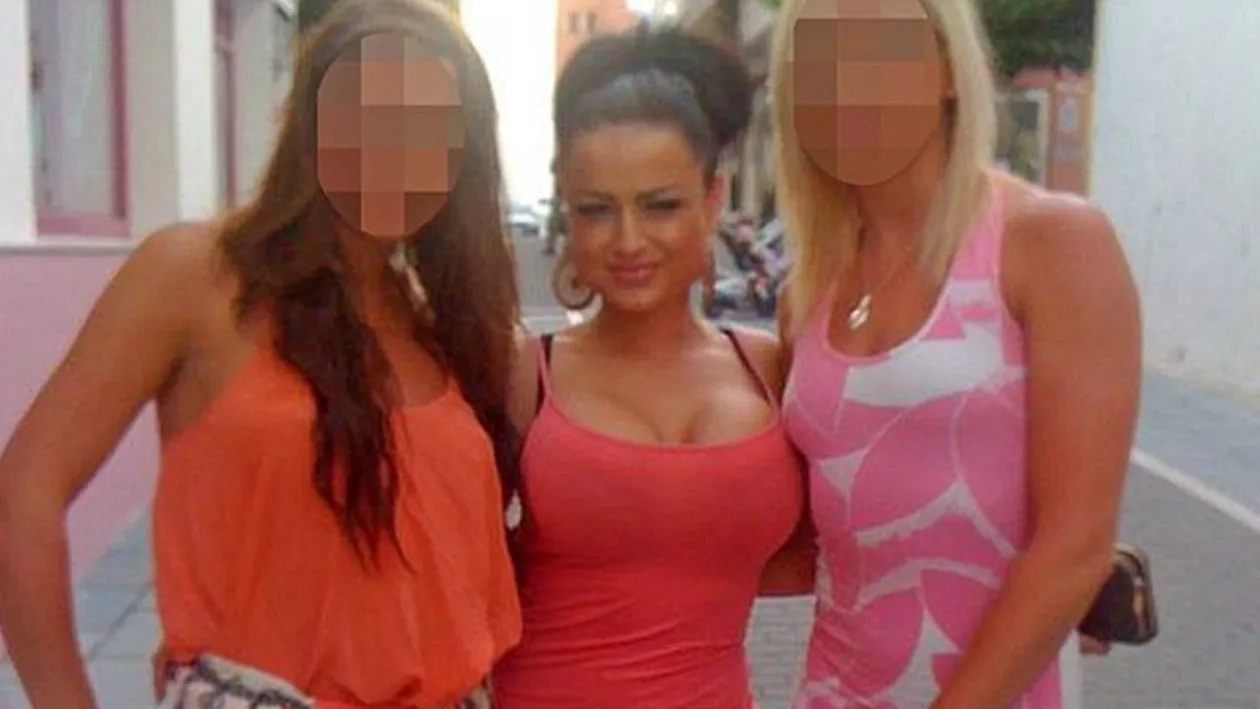 A cheltuit o avere ca sa-si puna SILICOANE, dar tot nu este multumita! Iata ce propuneri primeste: Barbatii imi cer mereu sa...