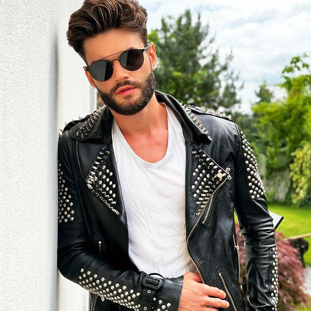 . În repetate rânduri, Edward Sanda și-a arătat aprecierea pentru socrul Pavel Stratan / Sursa Foto: Instagram.com