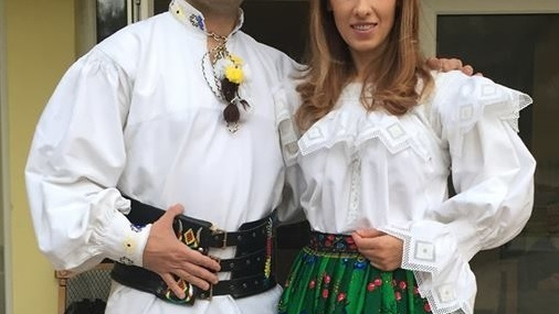 Cea mai mare sărbătoare e la România TV! Programul special de Paşte cu cei mai iubiţi interpreţi