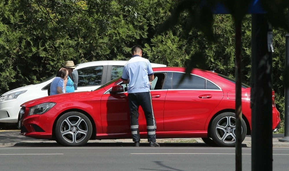 Iubitul vedetei a fost oprit de Poliție