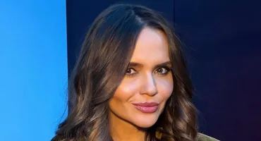 Cristina Şişcanu “pune tunurile” pe vedetele „modeste”: „Serios? Tu te lauzi cu așa ceva?”