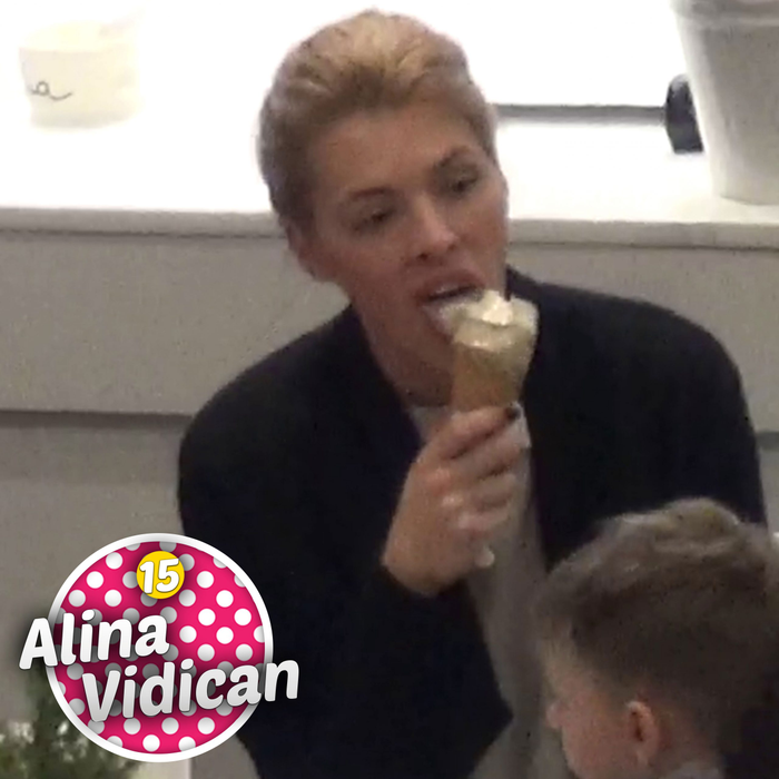 Topul vedetelor pe care le-am prins cu înghețata în gură! Cum și-au arătat “abilitățile” Antonia, Daniela Crudu, Ramona Gabor și…