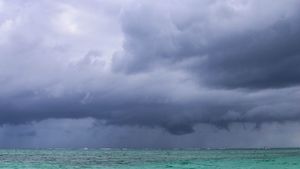 Ciclonul mediteranean „Ianos” ajunge în Grecia! Care sunt zonele afectate