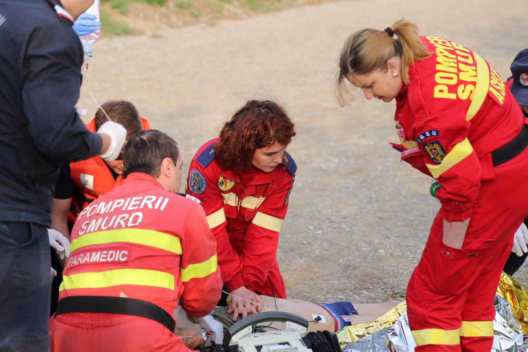 Bărbatul de 45 de ani care a căzut în Dâmbovița a murit