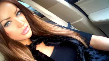 Bianca Dragusanu vede si aude doar ce vrea ea! I-a placut atat de mult comentariul unui fan incat...