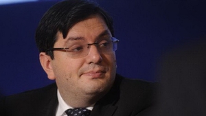 Ea e noua "Mihaela, dragostea mea"! Nevasta carui ministru este pregatita sa o intreaca pe Michelle Obama si chiar si pe Udrea