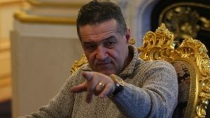 Lovitura neasteptata pentru Gigi Becali! Vestea care il darama: "Imi vreau banii inapoi" Cat are de platit pentru a scapa