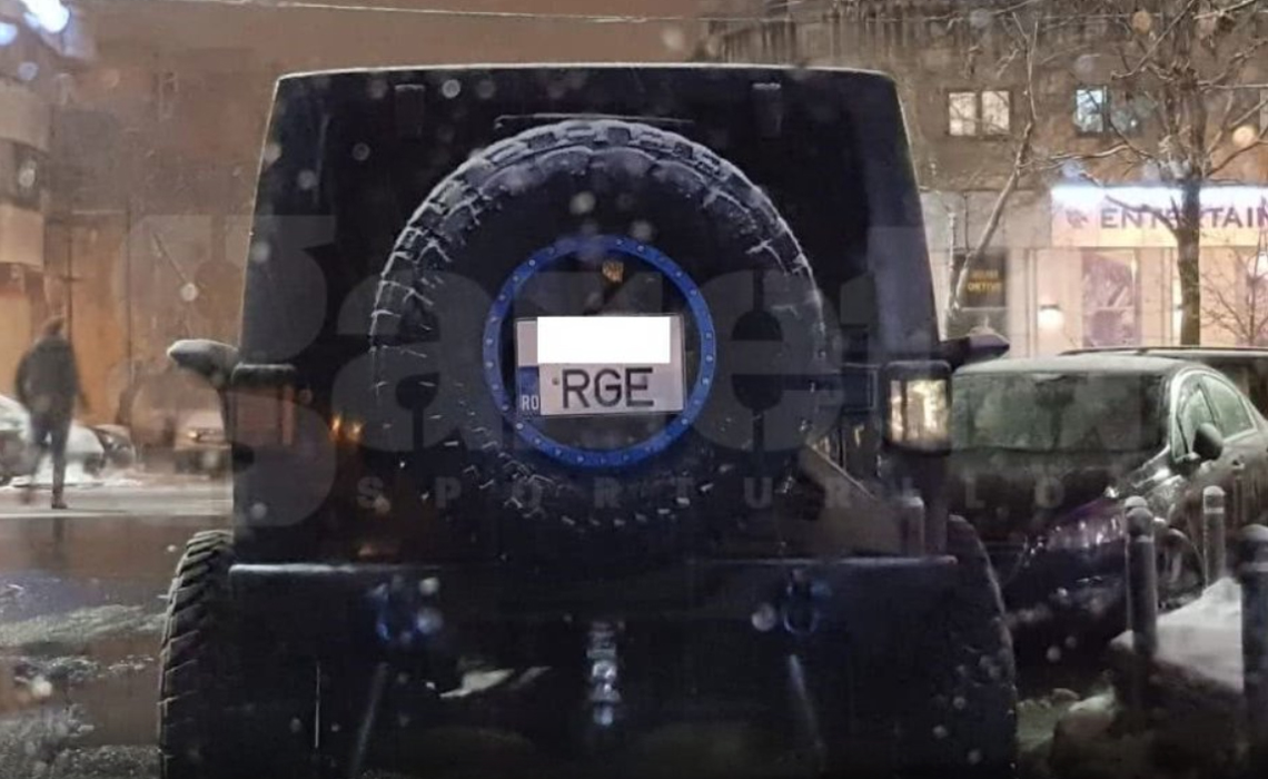 Laurențiu Reghecampf și-a cumpărat un “tanc“! A venit cu bijuteria la ziua soției sale, Anamaria Prodan