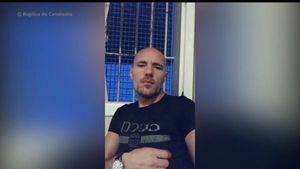 Cum arată viața de lux a unui pușcăriaș român în Franța: ”Slugoii ne plătesc, noi trăim regește”