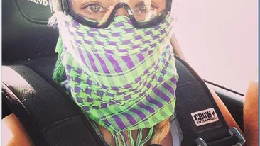 Se mai întoarce în România? Antonia, cucerită de prinţul Max şi prietenii lui, în mijlocul dunelor din Dubai!