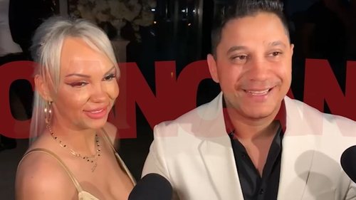Cocoș de la Călărași și partenera lui, apariție de milioane la party-ul lui Florin Salam și a „Reginei” sale, Roxana! Și-au „furat” un pupic în văzul tuturor