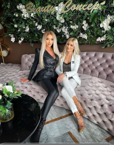 Bianca Drăgușanu, în sala de operații: “O rinoplastie și o schimbare de implant mamar”. Câți bani a investit în intervențiile estetice